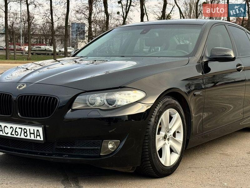 BMW 5 Series 2011