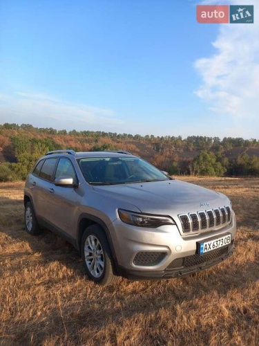 Jeep Cherokee 2020