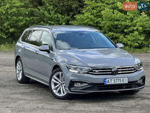 Volkswagen Passat 2023