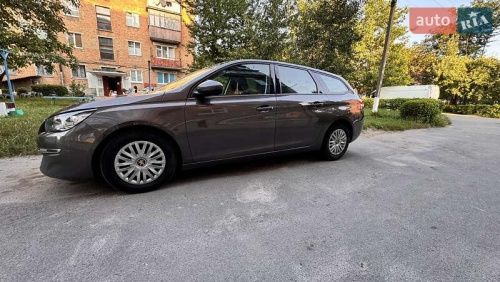 Peugeot 308 2015