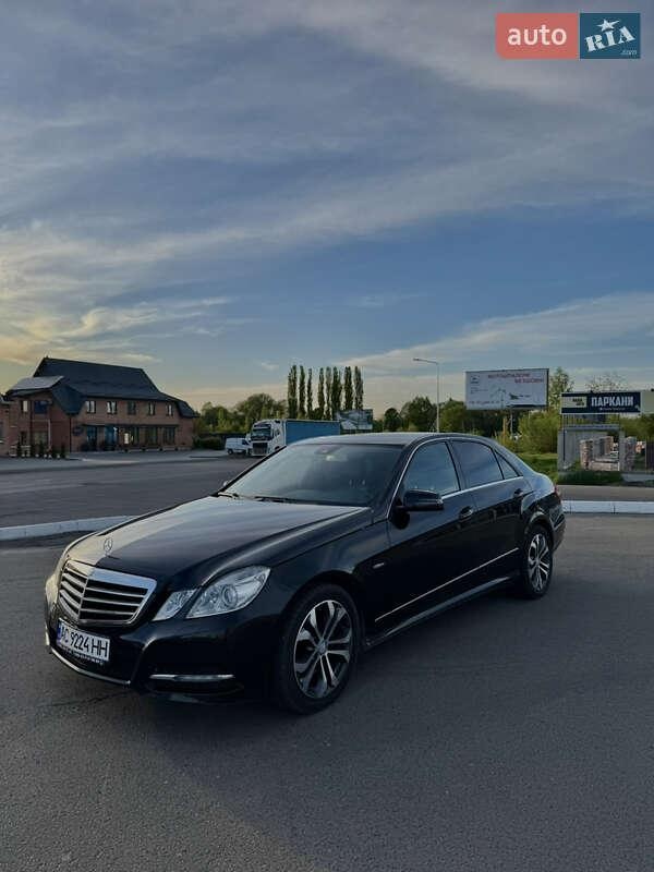 Mercedes-Benz E-Class 2012
