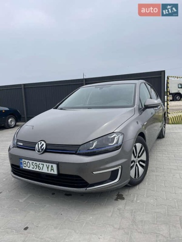Volkswagen e-Golf 2014