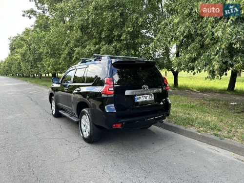 Toyota Land Cruiser Prado 2023
