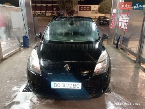 Renault Scenic 2011