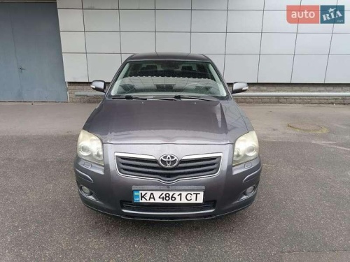 Toyota Avensis 2008