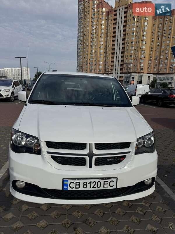 Dodge Grand Caravan 2017