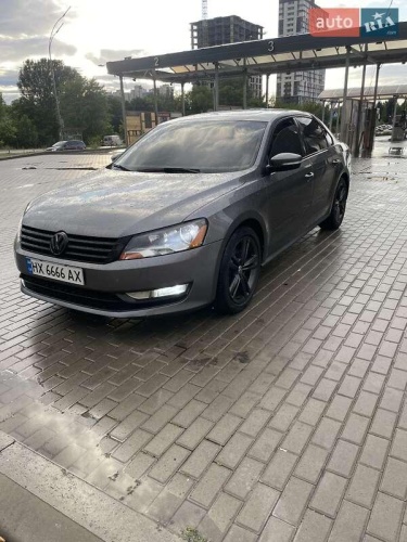 Volkswagen Passat 2011