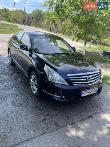 Nissan Teana 2011