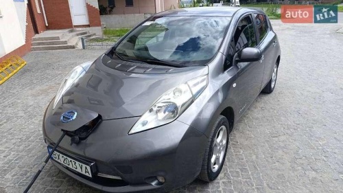 Nissan Leaf 2013