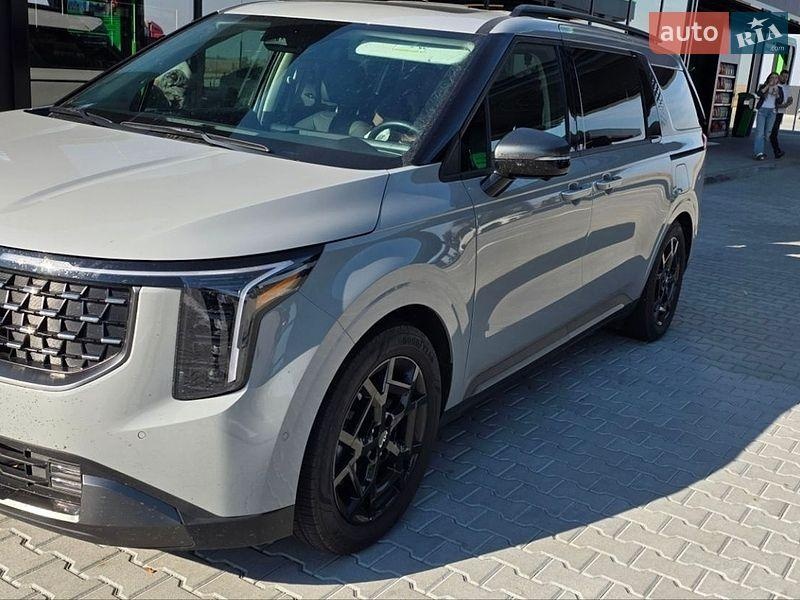 Kia Carnival 2024