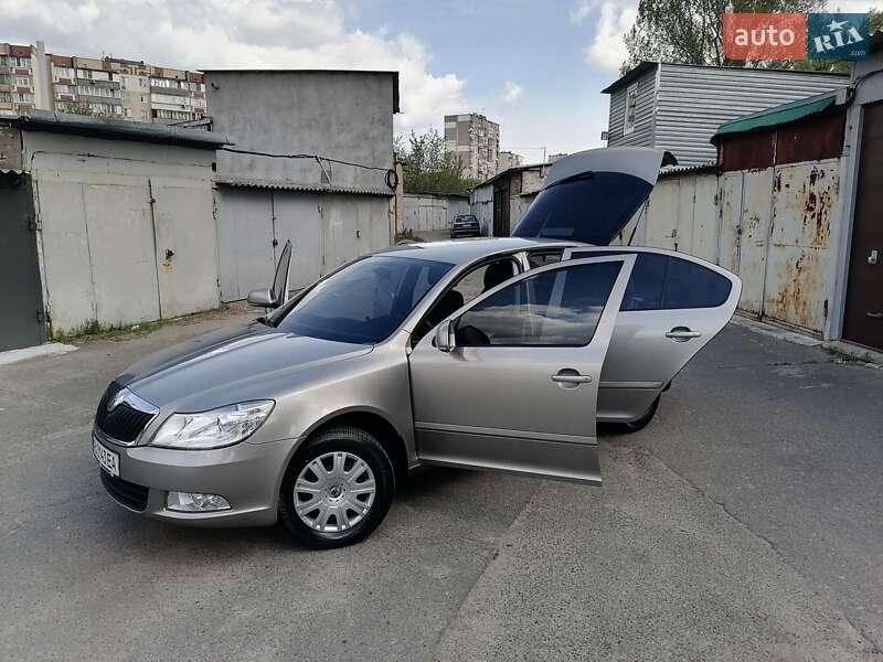 Skoda Octavia 2011