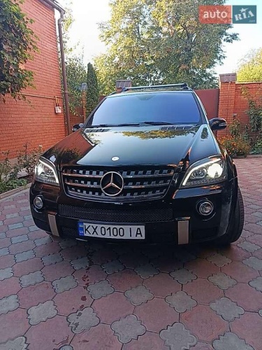 Mercedes-Benz M-Class 2008