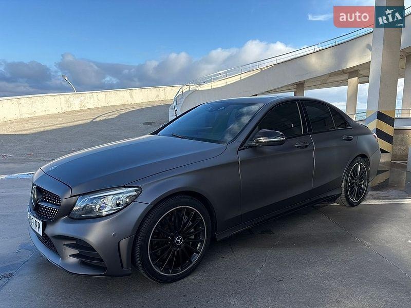 Mercedes-Benz C-Class 2018