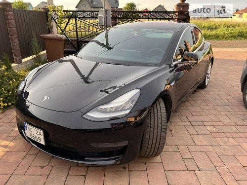 Tesla Model 3 2018