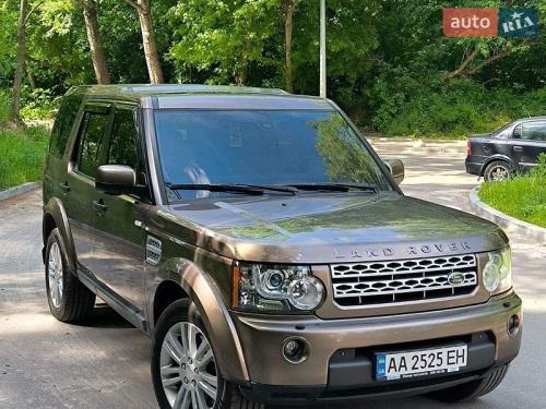Land Rover Discovery 2013