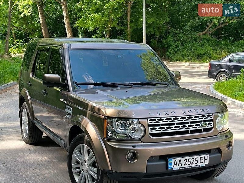 Land Rover Discovery 2013
