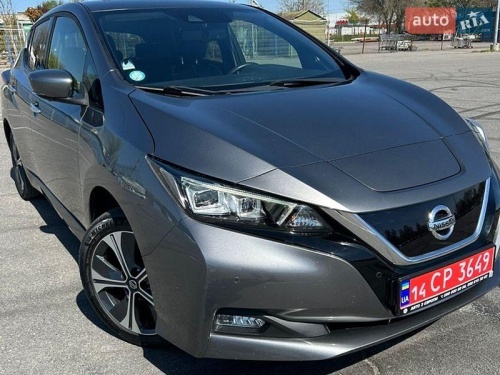 Nissan Leaf 2021
