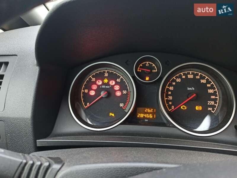Opel Zafira 2010