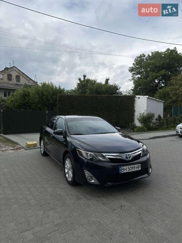 Toyota Camry 2012