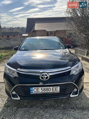 Toyota Camry 2017