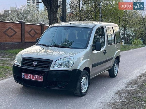 Fiat Doblo 2012