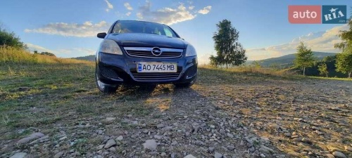 Opel Zafira 2008