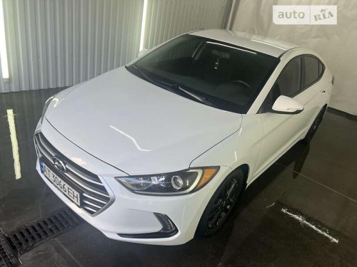 Hyundai Elantra 2017