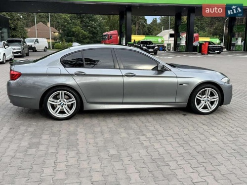 BMW 5 Series 2011