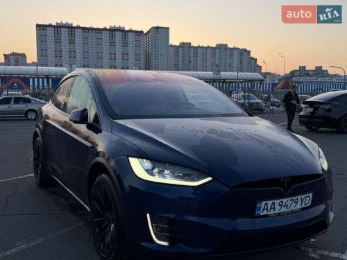 Tesla Model X 2016