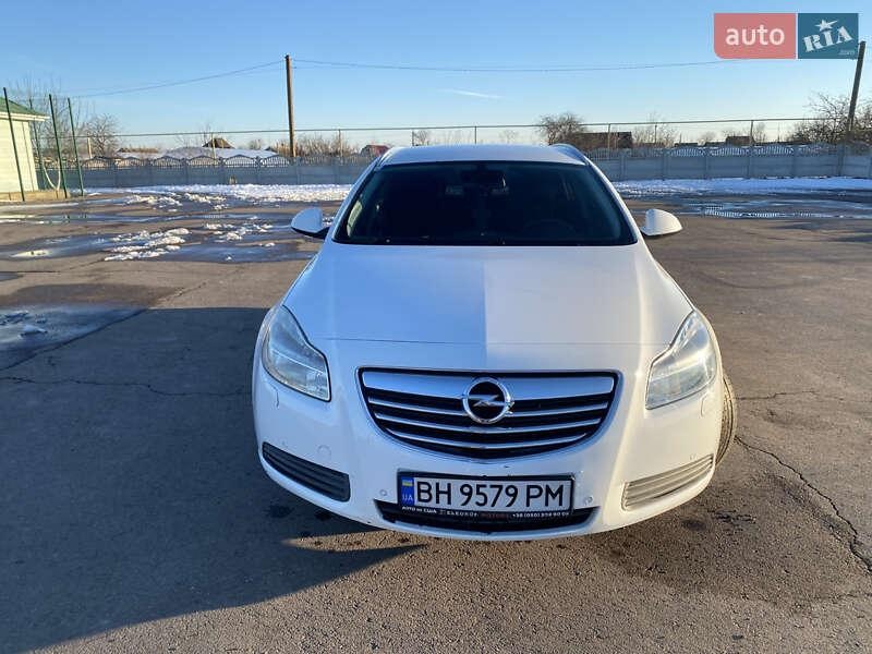 Opel Insignia 2011