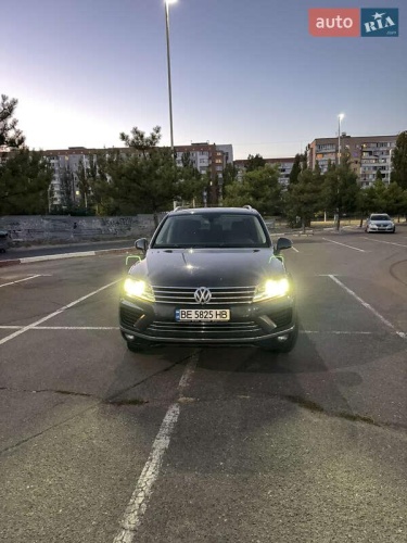 Volkswagen Touareg 2015
