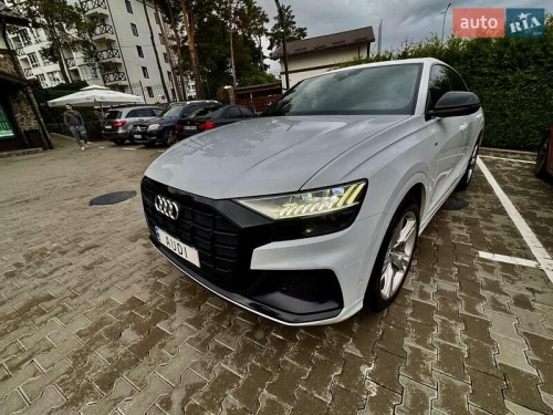 Audi Q8 2020