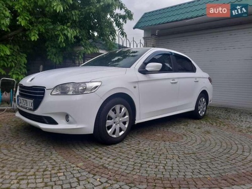 Peugeot 301 2013