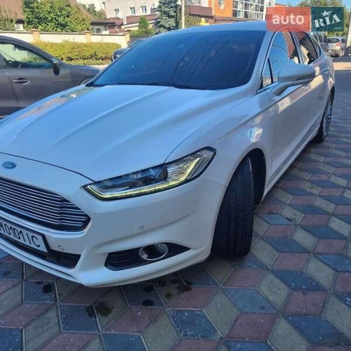 Ford Fusion 2015