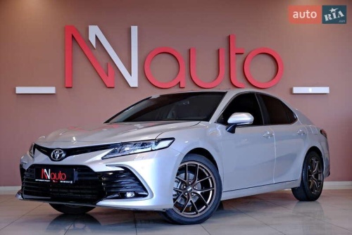 Toyota Camry 2023