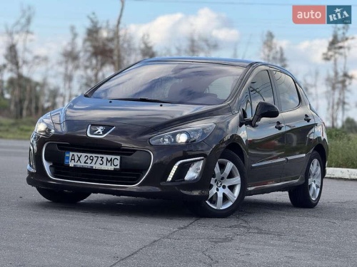 Peugeot 308 2012