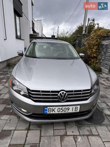 Volkswagen Passat 2012