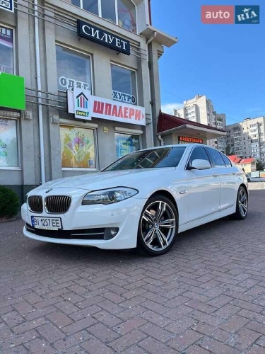 BMW 5 Series 2012