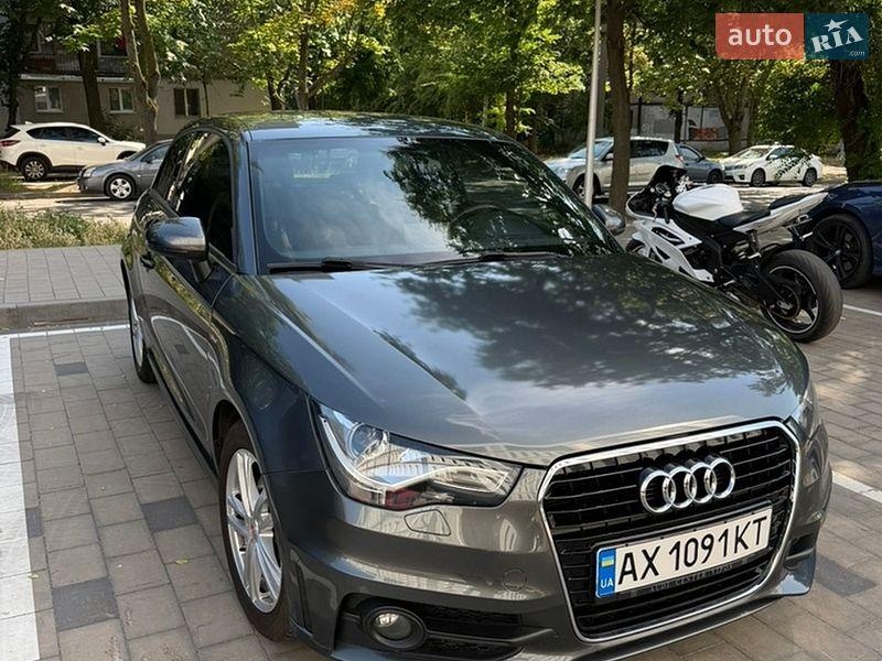 Audi A1 2011