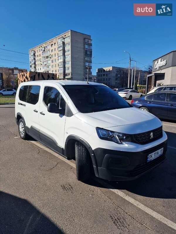 Peugeot Rifter 2021