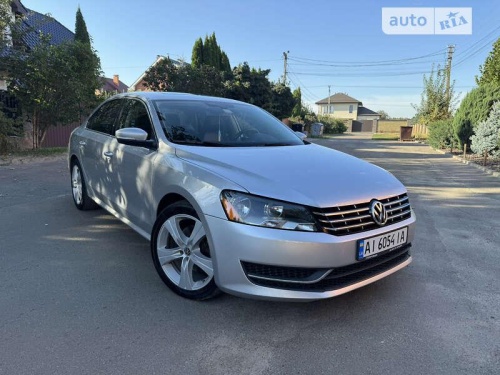 Volkswagen Passat 2011