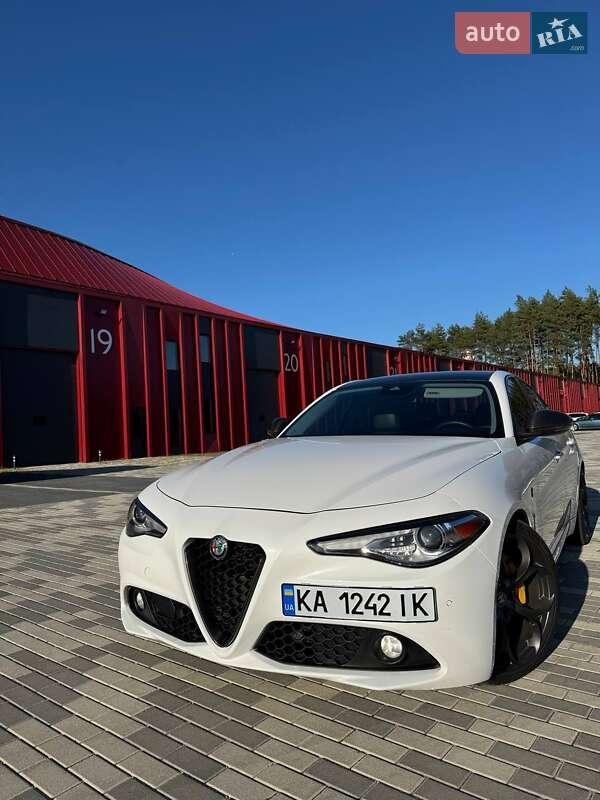 Alfa Romeo Giulia 2017