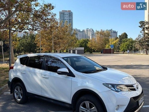 Toyota RAV4 2013