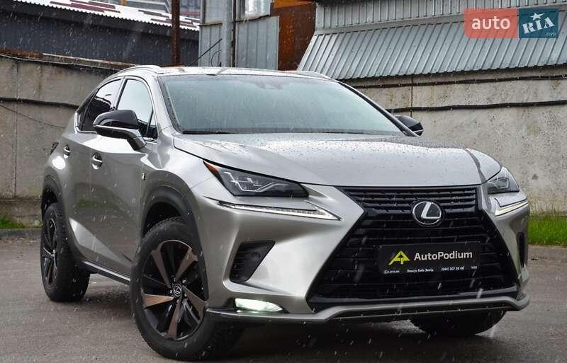 Lexus NX 2021