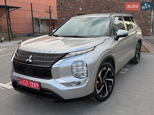 Mitsubishi Outlander 2022
