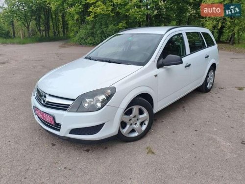 Opel Astra 2010