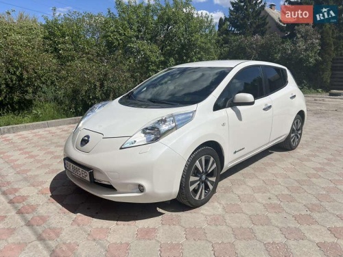 Nissan Leaf 2014