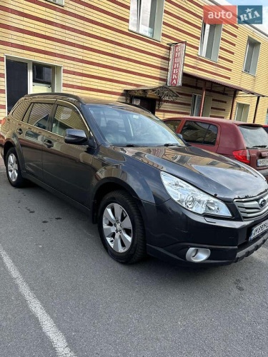 Subaru Outback 2010