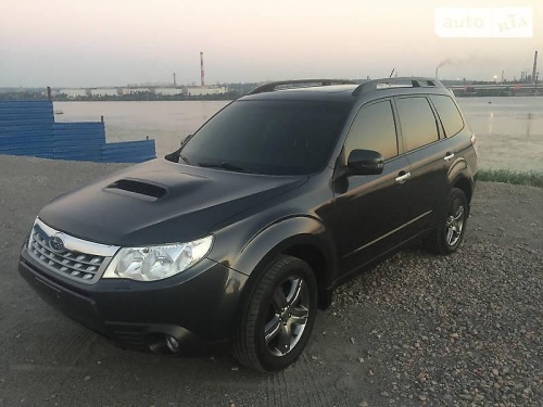 Subaru Forester 2011
