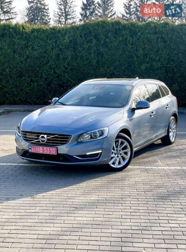 Volvo V60 2017
